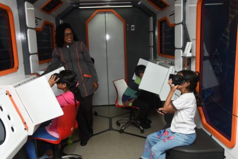 Estado abre inscrições para curso gratuito de Libras