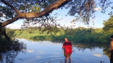 Homem morre afogado no córrego Pitangueiras (Foto: O Diário de Barretos) Homem morre afogado no córrego Pitangueiras (Foto: O Diário de Barretos)