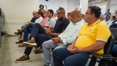Vereadores acompanharam o encontro realizado no auditório da Santa Casa (Foto: Comunicação HA) Vereadores participam de apresentação e ajudam Santa Casa de Barretos