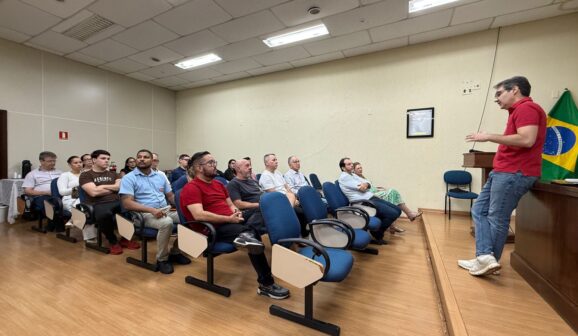 Decisão coletiva aponta abertura da avenida 21 e melhorias no calçadão da 19