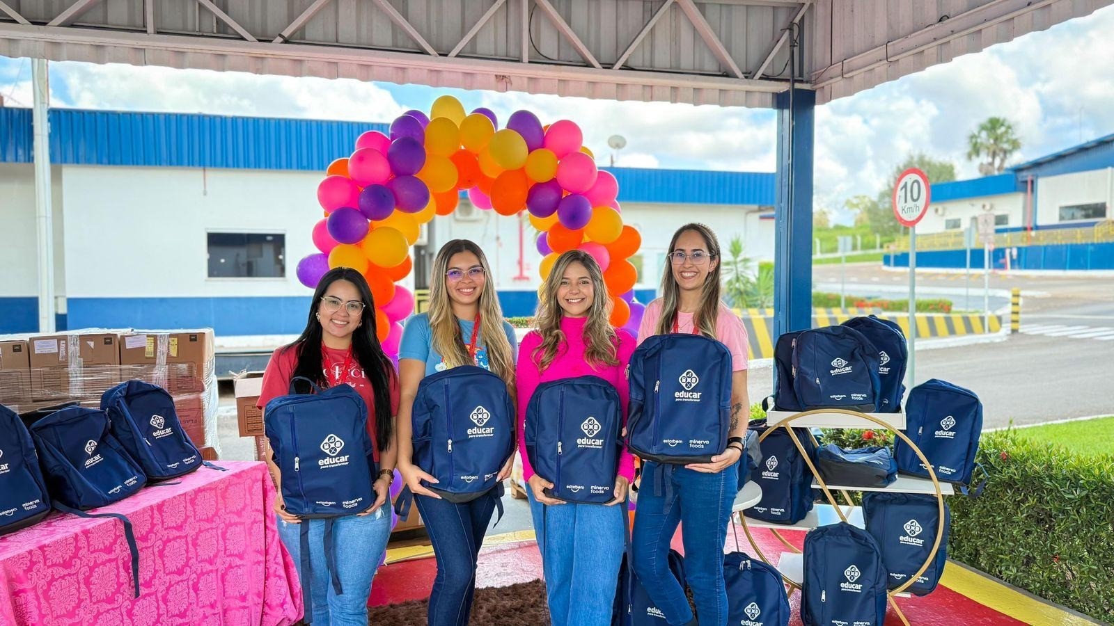 Minerva Foods distribui kits e reforça compromisso com o direito à educação