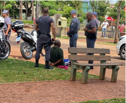 Justiça mantém prisão de “flanelinha” acusado de tentar extorquir e ameaçar policial (Foto: O Diário de Barretos)