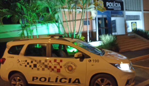 Mulher é detida por furto em supermercado (Foto: O Diário de Barretos)