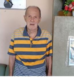 A cidade de Barretos perdeu nesta segunda-feira (13), na Santa Casa, o ex-jogador e treinador do Barretos Esporte Clube, Adésio de Almeida, aos 93 anos.