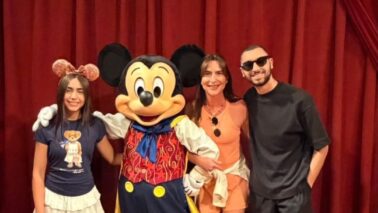 Dani Arutim e família curtindo a Disney