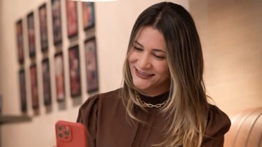 Letícia Pires em noite no Boteco do Cevá