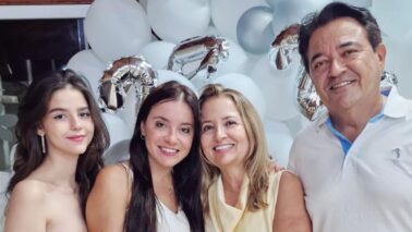 Sérgio Naves celebra a chegada de mais um aniversário Sérgio Naves celebra a chegada de mais um aniversário