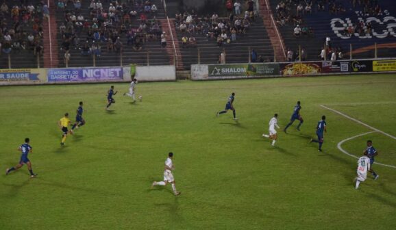 BEC empata e adia decisão da vaga nas semifinais para o próximo domingo