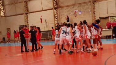 Basquete feminino da APAB Barretos/Unifeb vence Franca na estreia