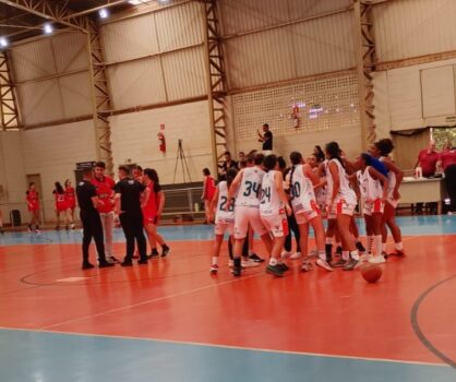 Basquete feminino da APAB Barretos/Unifeb vence Franca na estreia