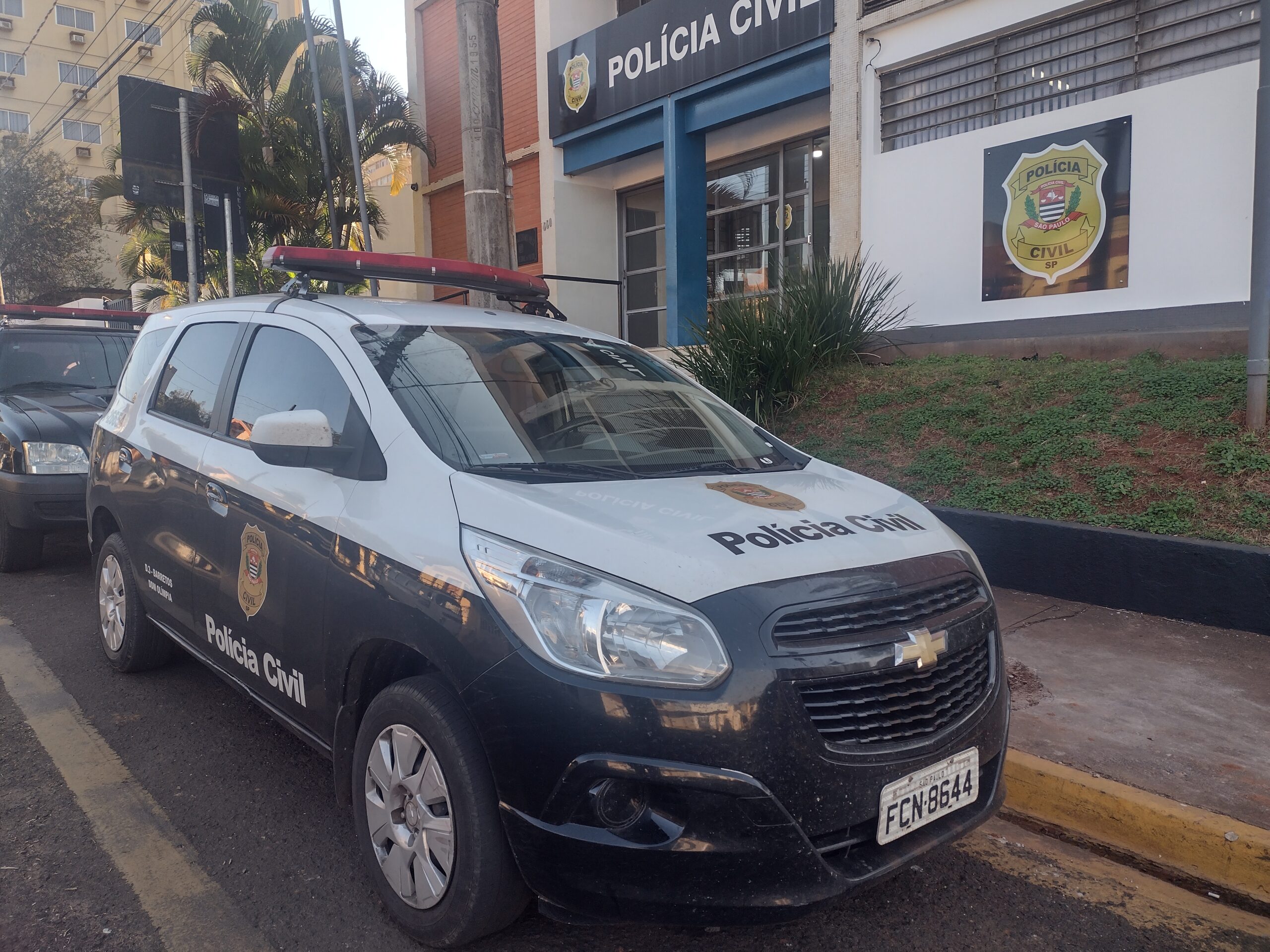 Mulher é vítima de estelionato e furto em Barretos