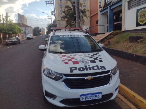 PM detém indivíduo procurado pela Justiça por roubo (Foto: O Diário de Barretos)