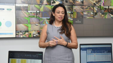 A concessionária Barretos Inteligente assumiu há 3 anos a responsabilidade pela implantação e substituição das lâmpadas no perímetro urbano, conforme contrato firmado com a Prefeitura da Estância Turística de Barretos