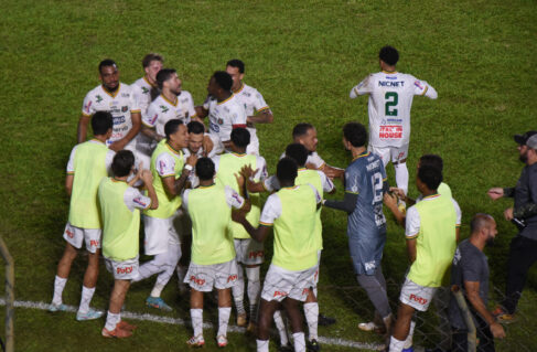 Por iniciativa dos torcedores Jânio Munhoz e Giacomo Camatta, está sendo levantado o número de interessados em viajar até São Carlos no próximo domingo (19)