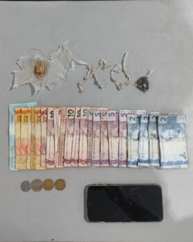 Menor é apreendido na prática de tráfico de entorpecentes (Foto: O Diário de Barretos)