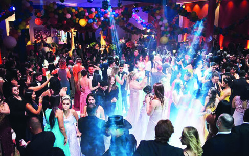 Projeto promove baile de debutantes solidário no HA