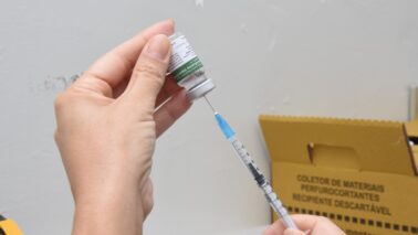 Vacinação contra gripe retorna na segunda-feira