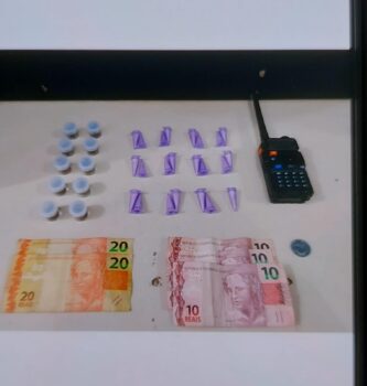 Menor é surpreendido pela GCM na prática de tráfico (Foto: O Diário de Barretos)