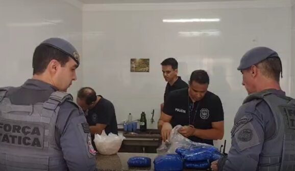 Polícia Civil realiza operação em investigação de combate ao roubo de veículos, tráfico de drogas e comércio ilegal de armas (Foto: O Diário de Barretos)