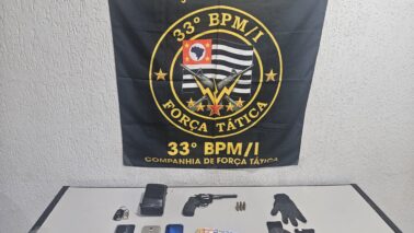 Polícia Militar detém suspeitos nos crimes de tráfico e porte ilegal de arma (Foto: O Diário de Barretos)