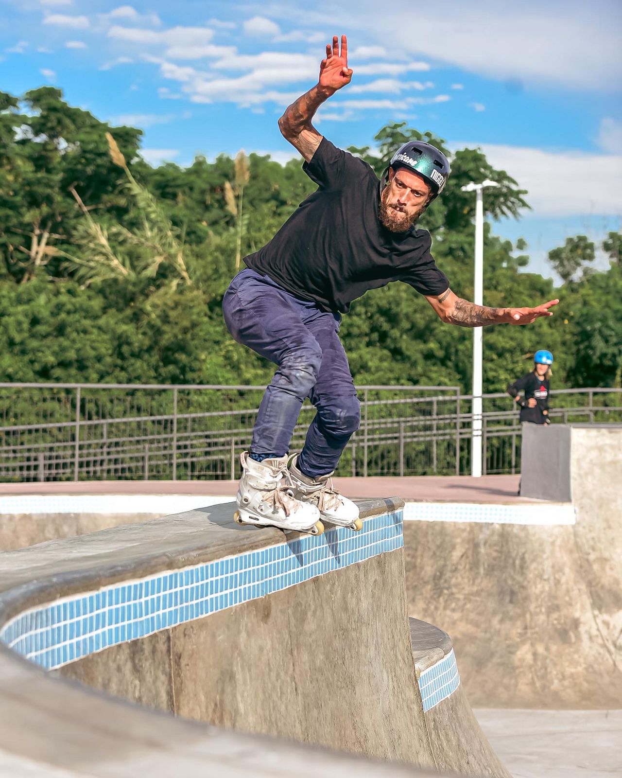 Festival de patins  reúne atletas e iniciantes no Parque dos Lagos 