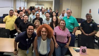 Empresários se reunem no Escritório Regional