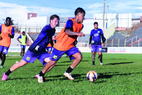 BEC decide vaga nas semifinais com transmissão na rádio O Diário 