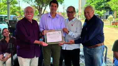 Vereador recebe título por apoio a ação de prevenção a saúde bucal