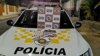 Polícia Rodoviária aborda suspeito e encontra com medicamentos irregulares em veículo (Foto: O Diário de Barretos)
