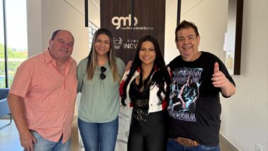 A talentosa cantora sertaneja Karol Ramalho