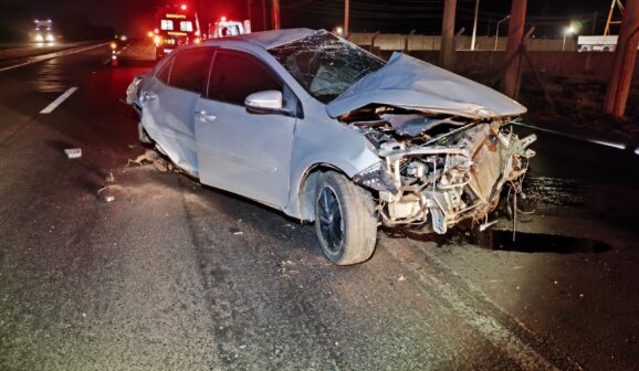 Capotamento na Faria Lima deixa três pessoas feridas (Foto: O Diário de Barretos)