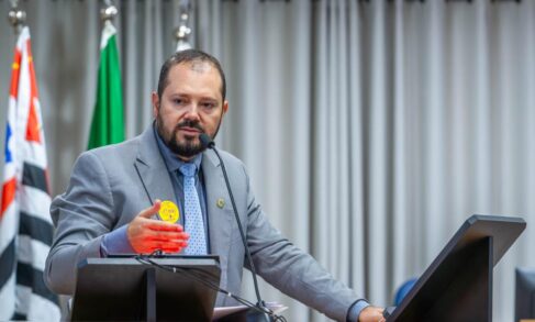 Vereador Itamar acompanha o caso relacionado ao mau cheiro em vários bairros (Foto: Divulgação)