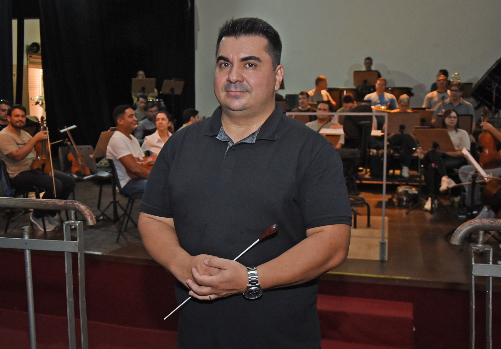 Sinfônica faz apresentação no Teatro Cine Barretos