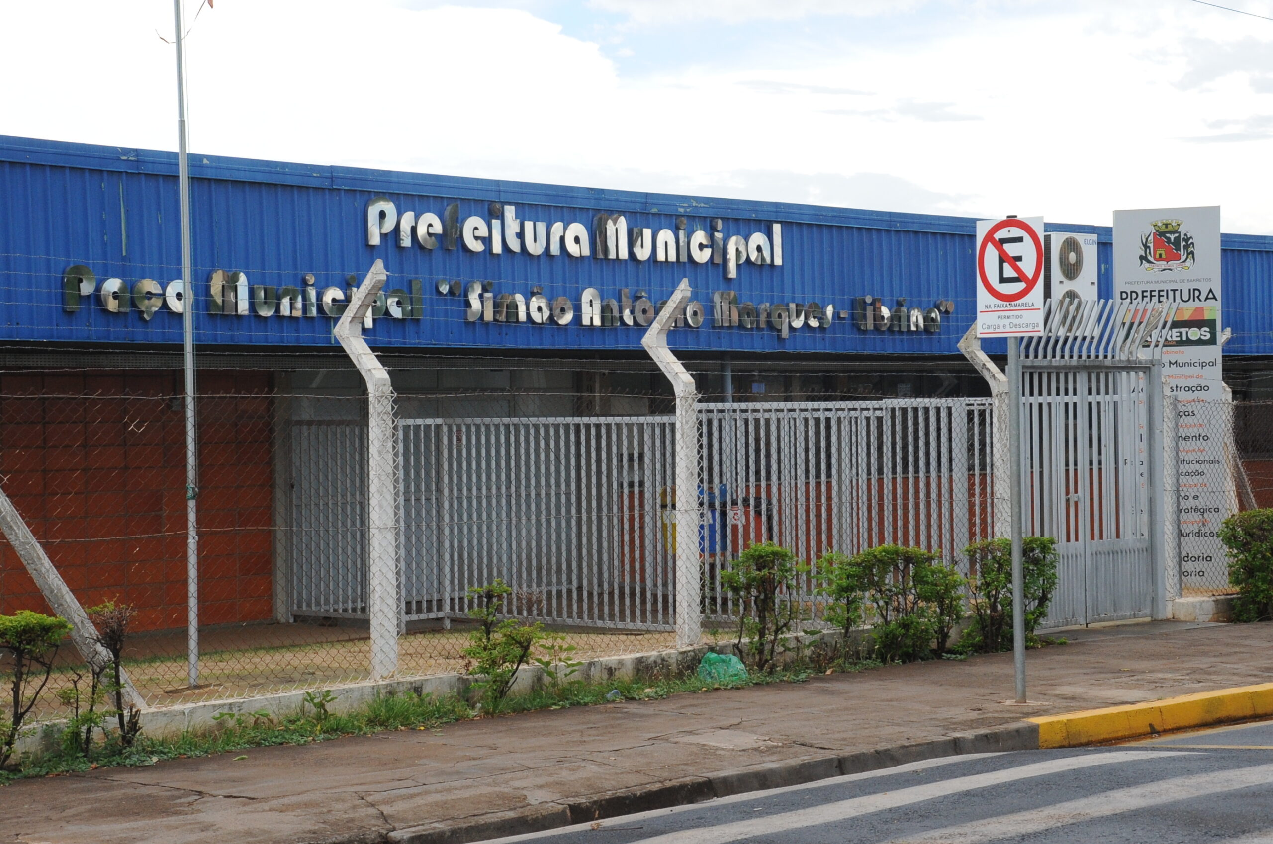 Jogo do Brasil nesta segunda-feira altera horários da Prefeitura