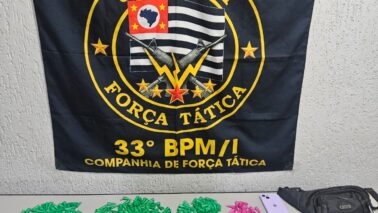 PM detém cinco infratores e apreende cocaína e arma no Luís Spina (Foto: O Diário de Barretos)