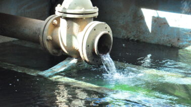 Redução da tarifa de água atinge público específico Região tem aumento do número de pessoas com Tarifa Social Paulista