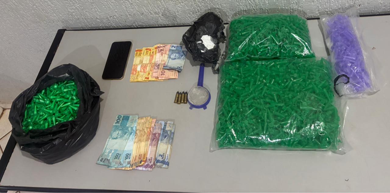 PM detém suspeitos e apreende 1,4 kg de cocaína em Guaíra