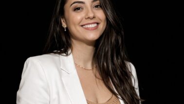Mari Armani, psicóloga e especialista em psicanálise. Instagram: @mariarmani.psi Quando o cansaço é existir