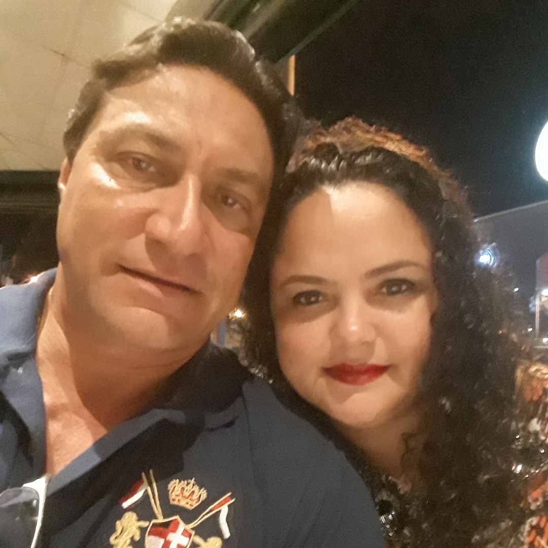 Andreia Hares ganha aniversário hoje ao lado do maridão