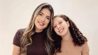 Fernanda Nascimento com a filha Lara Fernanda Nascimento com a filha Lara