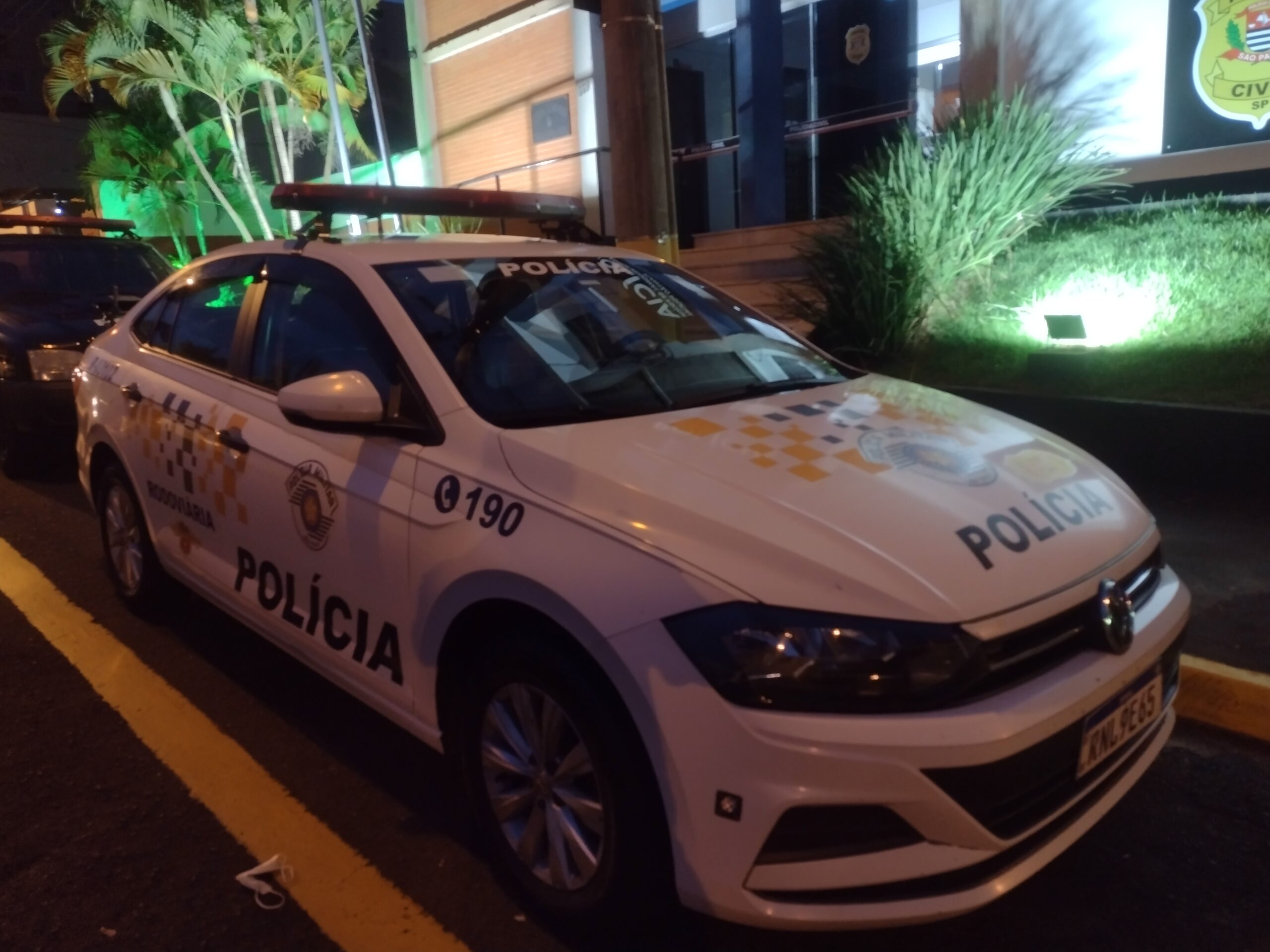 Condutora é detida em flagrante por embriaguez ao volante