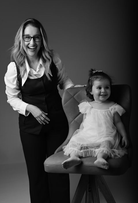 Íris Andrade e filha Alice