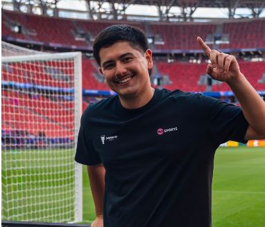 O jornalista barretense Kaike Nagai, filho de José Reinaldo Borges e Fernanda, vai trabalhar hoje (30) na grande final da Champions League 2026
