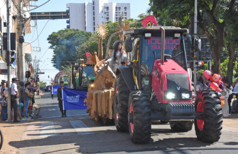 O 2º Desfile da Cultura Tropeira levou emoção e orgulho às ruas de Barretos, celebrando nossas raízes e a história do homem do campo