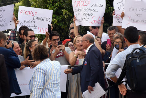 Barretos recebeu o presidente Luiz Inácio Lula da Silva para o lançamento da pedra fundamental do Centro de Pesquisa Clínica e Cirurgia Robótica do Hospital do Amor e IRCAD