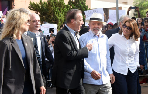 Barretos recebeu o presidente Luiz Inácio Lula da Silva para o lançamento da pedra fundamental do Centro de Pesquisa Clínica e Cirurgia Robótica do Hospital do Amor e IRCAD