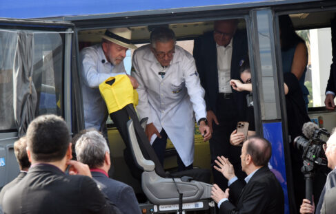 Barretos recebeu o presidente Luiz Inácio Lula da Silva para o lançamento da pedra fundamental do Centro de Pesquisa Clínica e Cirurgia Robótica do Hospital do Amor e IRCAD