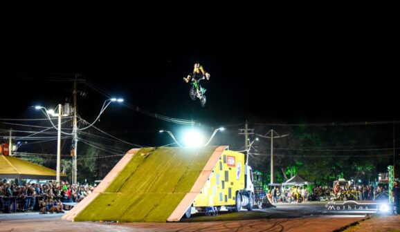 Com uma programação que reuniu mais de 20 shows musicais e apresentações de manobras radicais, o Barretos Motorcycles encerrou, no último sábado (2), sua 22ª edição, no Parque do Peão, em Barretos.