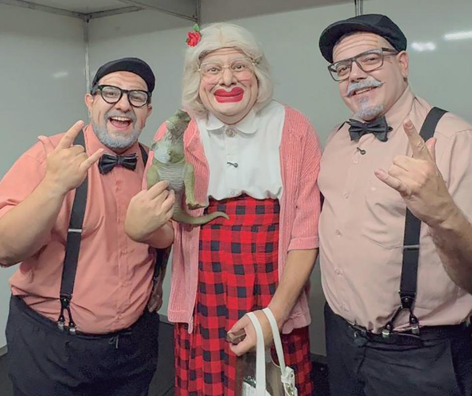 A Banda Geriatricus encerrou a programação do palco Motorcycles