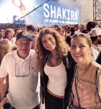 Encontro especial no show da cantora Shakira